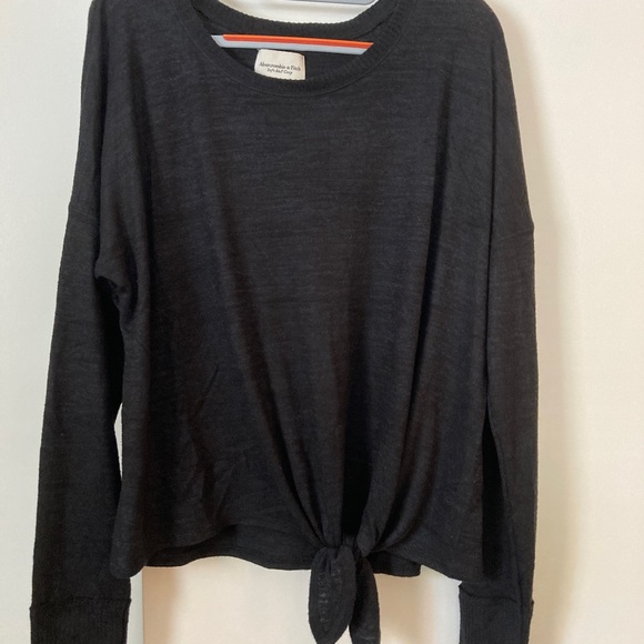 A&F black and blue sweater w tie knot in the front. Soft AF Cozy - Picture 4 of 7